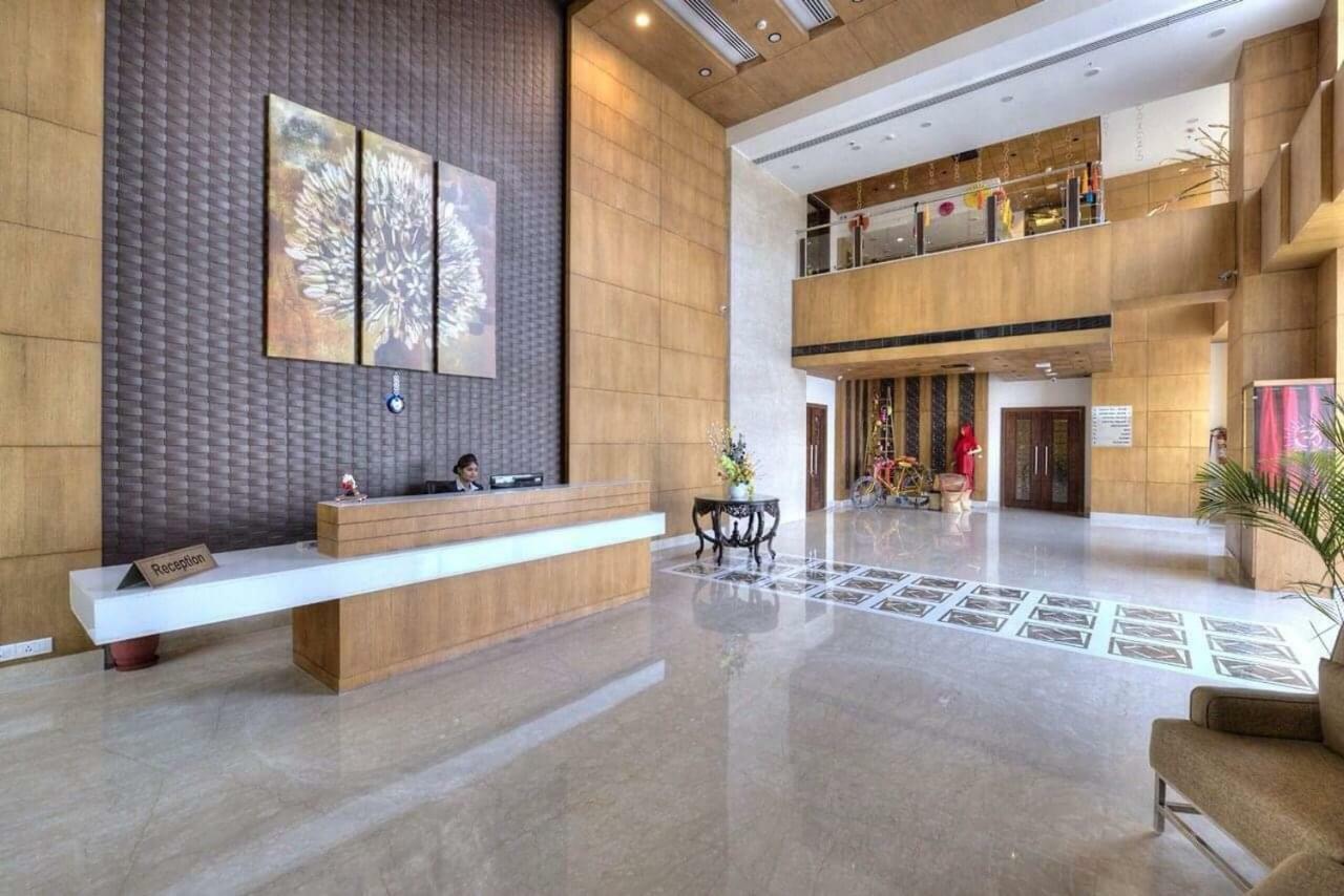 Hotel Delite Grand Фаридабад Экстерьер фото
