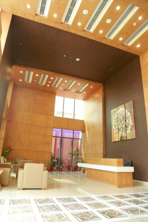Hotel Delite Grand Фаридабад Экстерьер фото